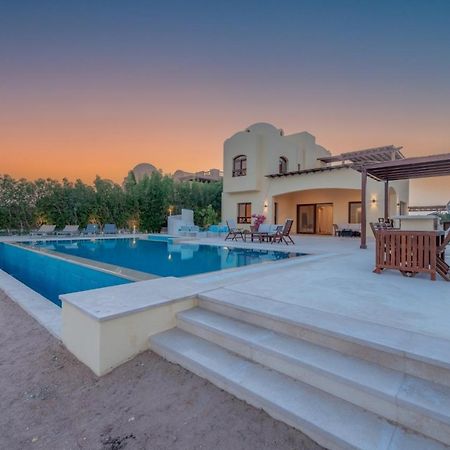 Fresh Breeze High-End 2Br Villa With Private Pool, Sabina, El Gouna Hurghada Bagian luar foto