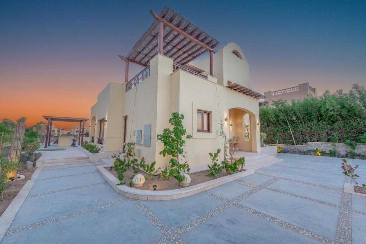 Fresh Breeze High-End 2Br Villa With Private Pool, Sabina, El Gouna Hurghada Bagian luar foto